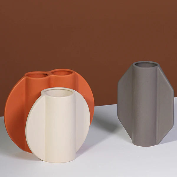 Itzacart Modern Ceramic Vase