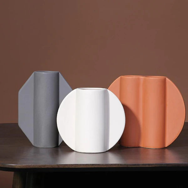 Itzacart Modern Ceramic Vase