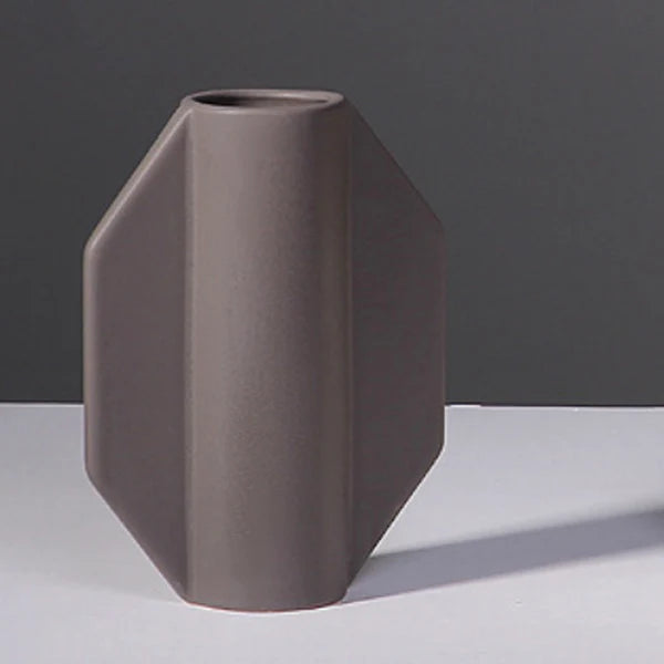 Itzacart Modern Ceramic Vase